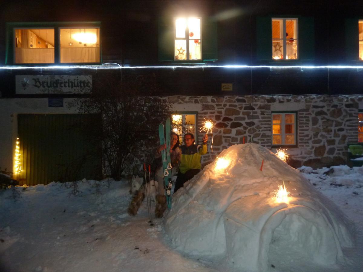 Bed and Breakfast Bruckerhutte Lachtal Zewnętrze zdjęcie