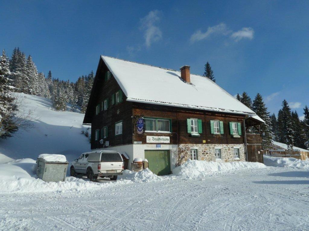 Bed and Breakfast Bruckerhutte Lachtal Zewnętrze zdjęcie